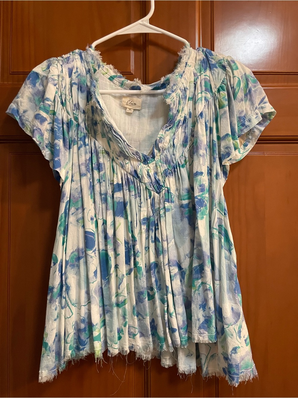 Elan Allure Print Blouse in Blue & White Floral